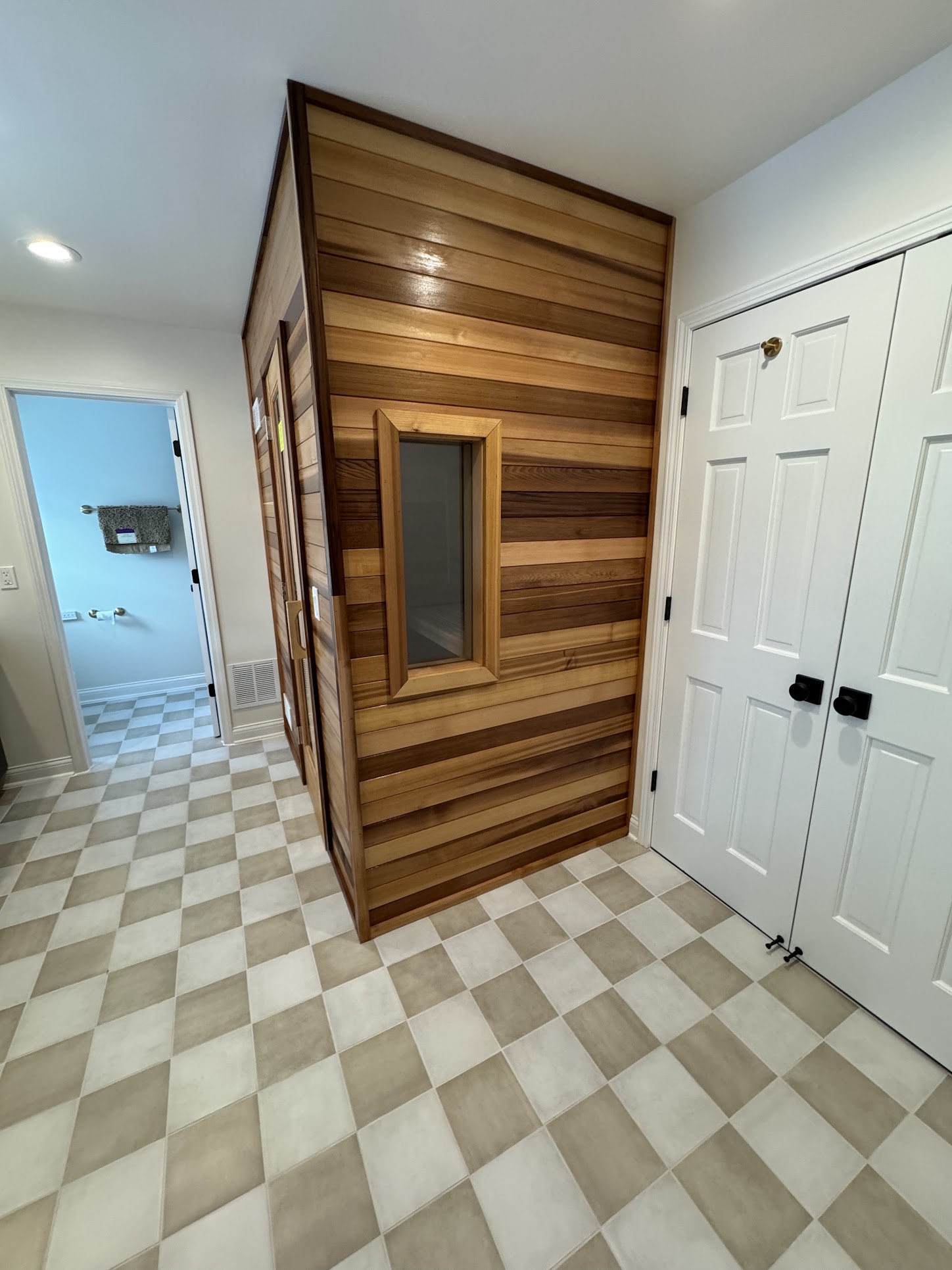 Cedar Sauna Room