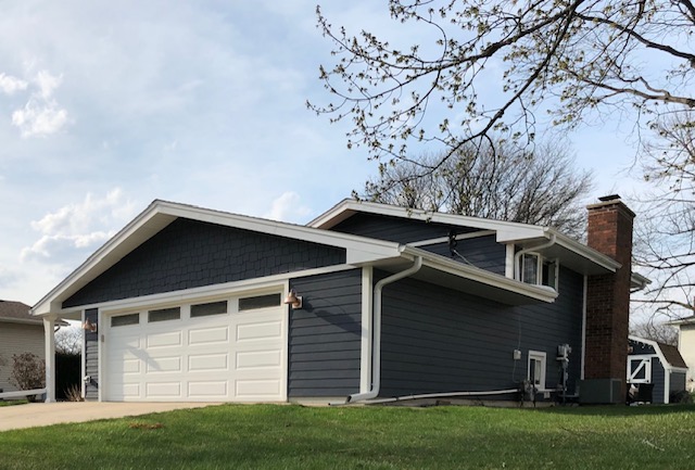 Lap Siding Garage