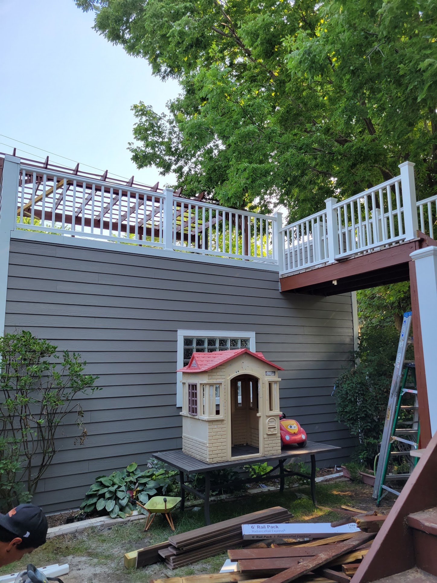 Rooftop Deck Pergola